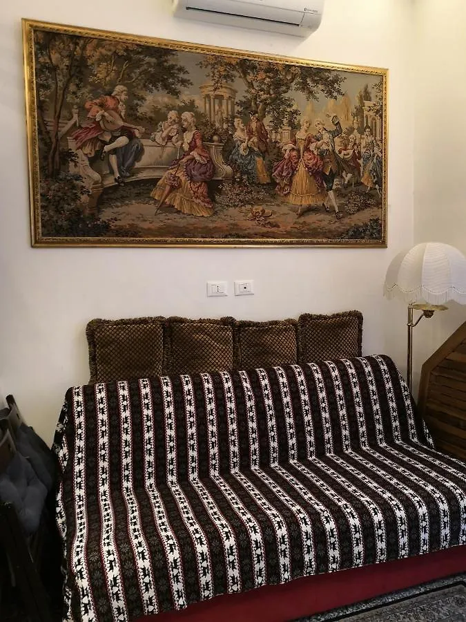 Felikshouse Daire Roma