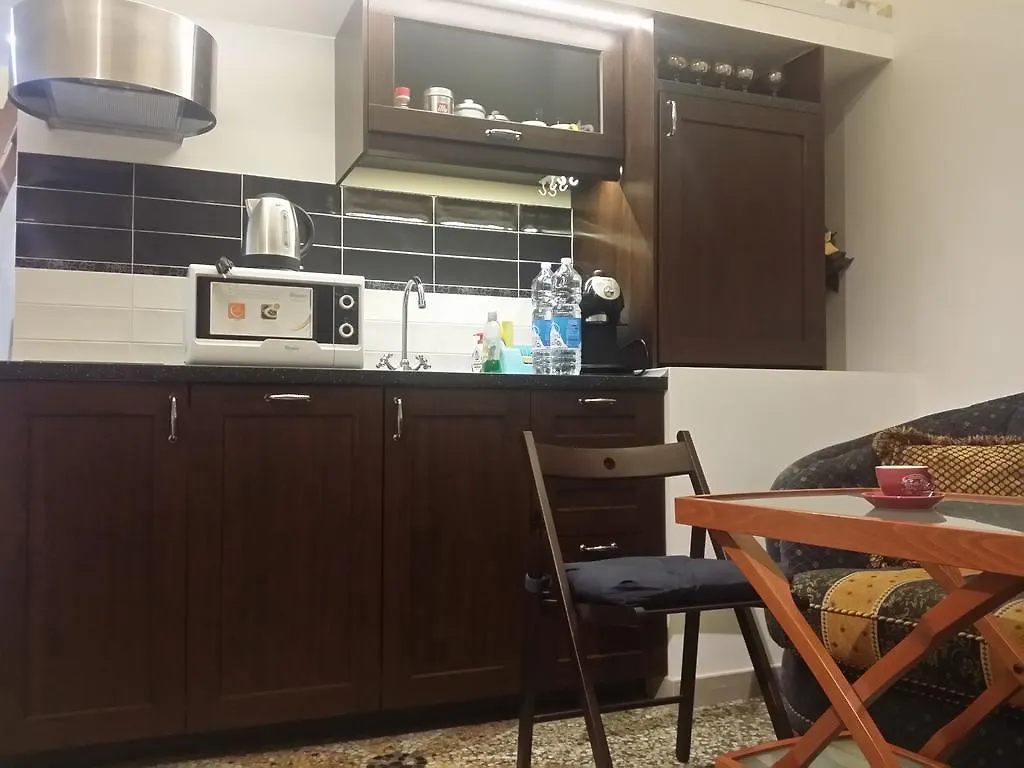 Felikshouse Daire Roma