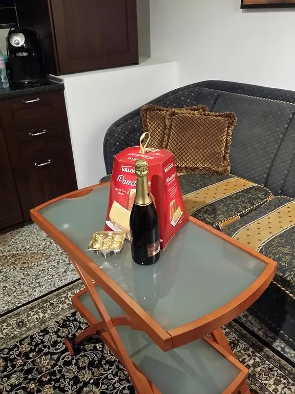 Felikshouse Daire Roma